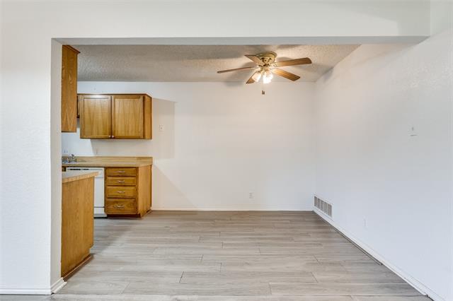 Building Photo - 1913 San Rafael St