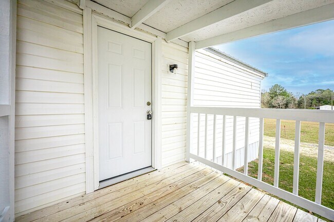 Building Photo - Elizabeth's RV Park -Mobile Homes-