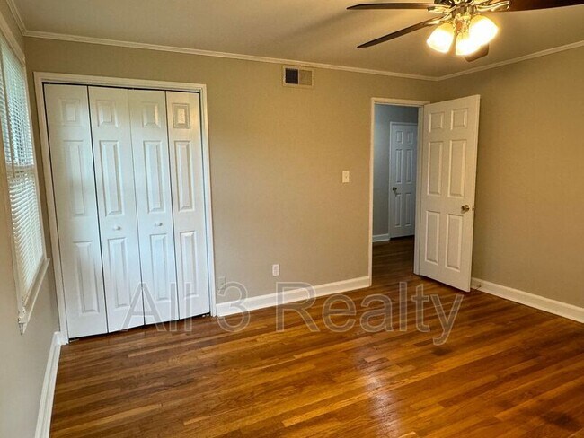 Building Photo - 3561 Prince George Dr
