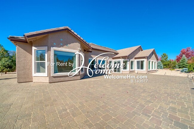 Building Photo - 15020 Redmond Lp