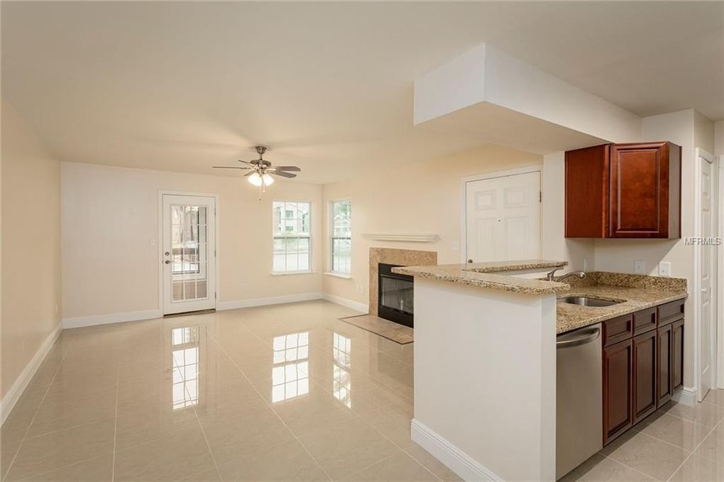 Building Photo - 5600 Devonbriar Way