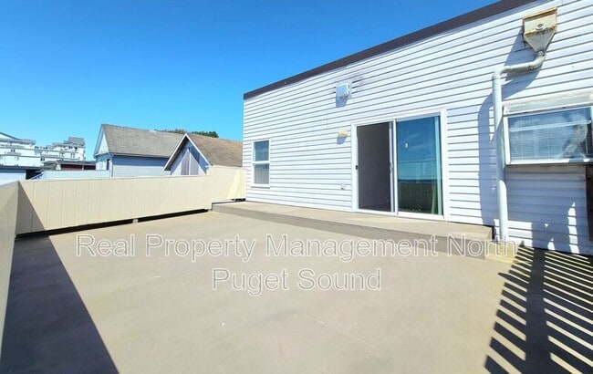 Building Photo - 2626 Rucker Ave
