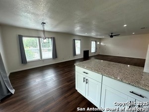 Building Photo - 9142 Valley Ridge