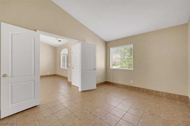 Building Photo - 234 Innsdale Ct