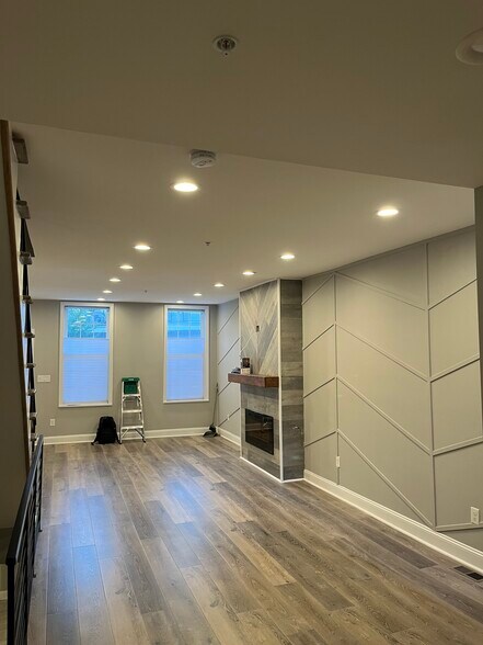 Building Photo - 873 Perkiomen St