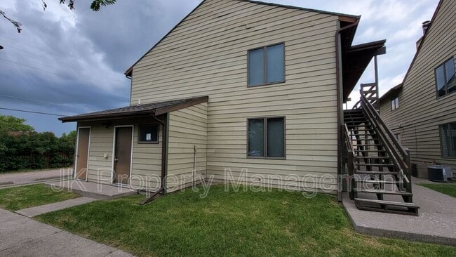 Building Photo - 3516 11th Ave S