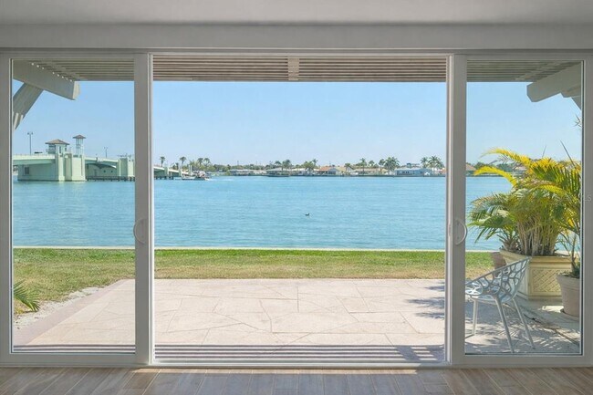 Building Photo - 500 Treasure Island Causeway