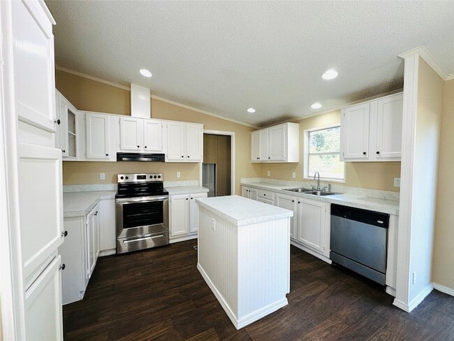 Building Photo - 16497 Spring Rain Ct