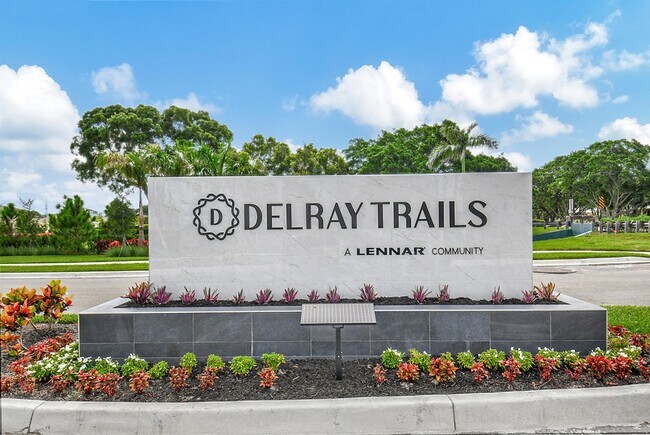 Building Photo - 5908 Viale Elizabeth