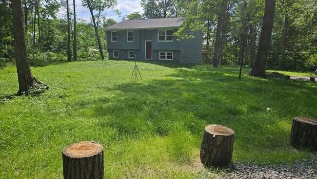 Building Photo - 5671 NY-9H