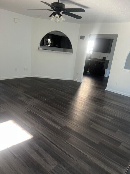 Building Photo - 3109 Sandersville Rd