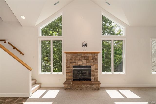 Building Photo - 817 Gray Friar Dr