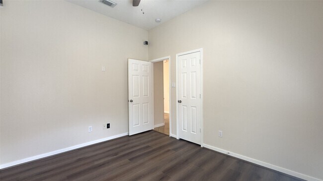 Building Photo - 24926 Ranch Lake Ct