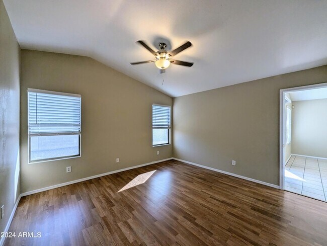 Building Photo - 7059 W Gardenia Ave