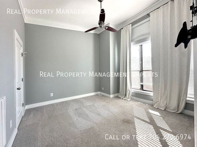 Building Photo - 419 Steel Gardens Blvd