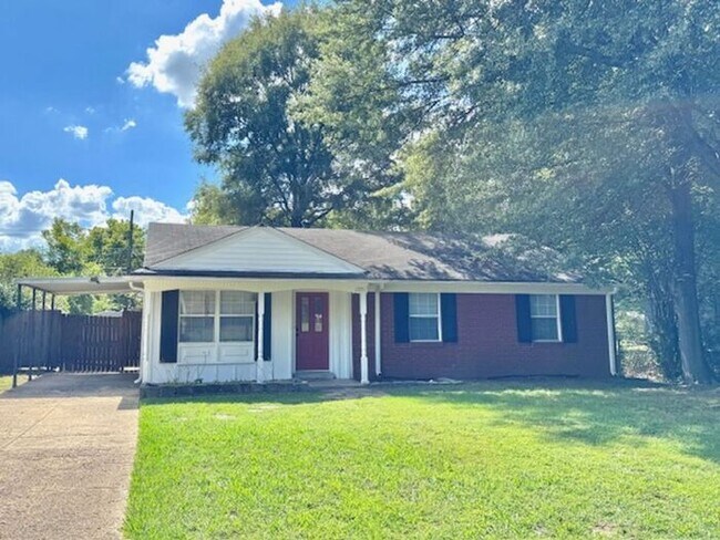 Primary Photo - Affordable 3BR home in Southaven with great schools! Available now!