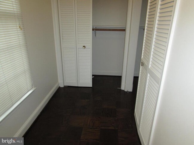 Building Photo - 472 Old Orchard Cir