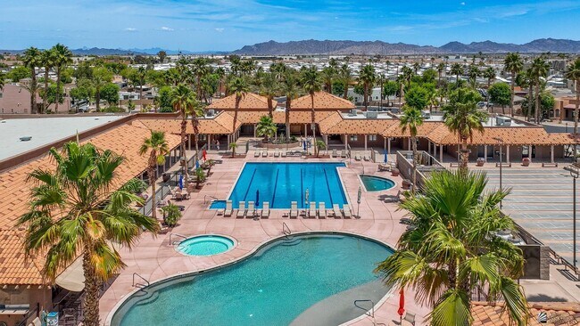 Building Photo - 3400 S Ave 7th E