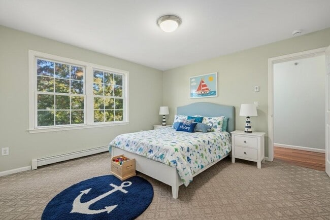 Building Photo - 231 Maple Ave