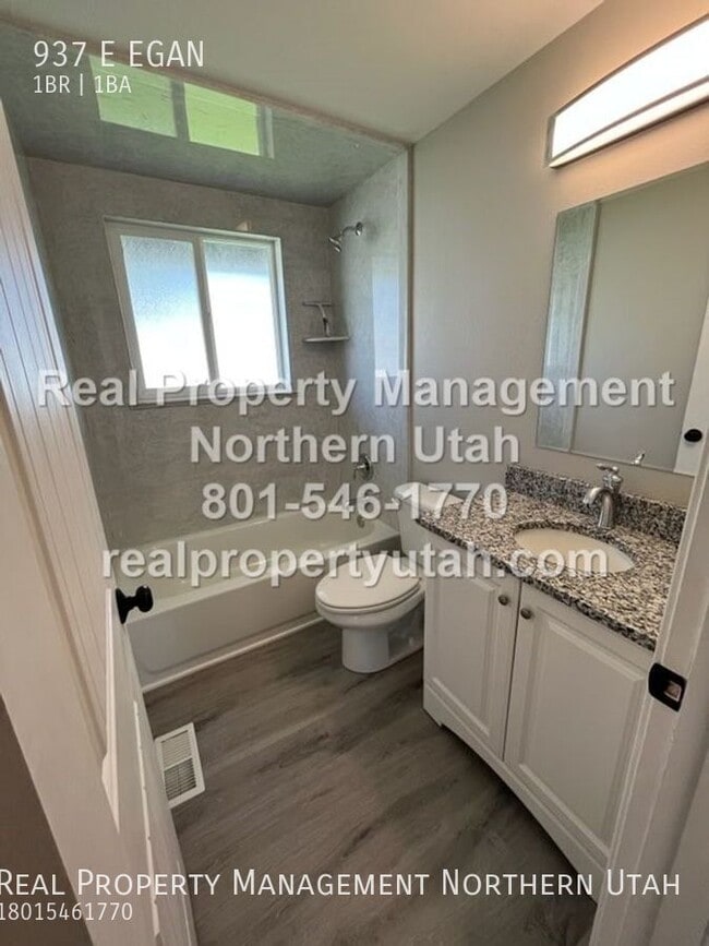 Building Photo - 937 E EGAN-