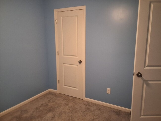 Building Photo - Cozy 3 Bed, 2 Bath House In Vine Grove, KY