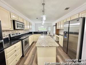 Building Photo - 962 Lightstone Dr