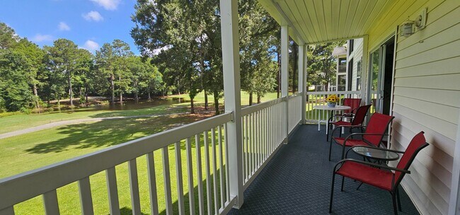 Building Photo - Beautiful 2 Bed / 2 Bath Furnished Condo A...
