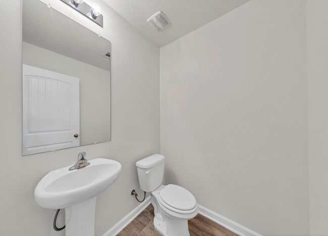 Building Photo - 925 Merganser Way