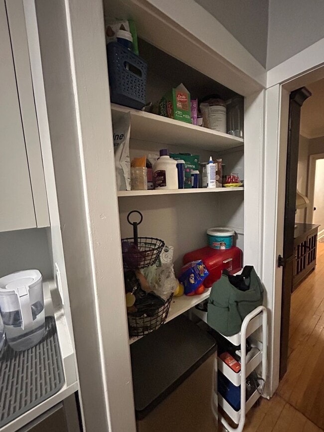 Building Photo - 4021 N Mozart St