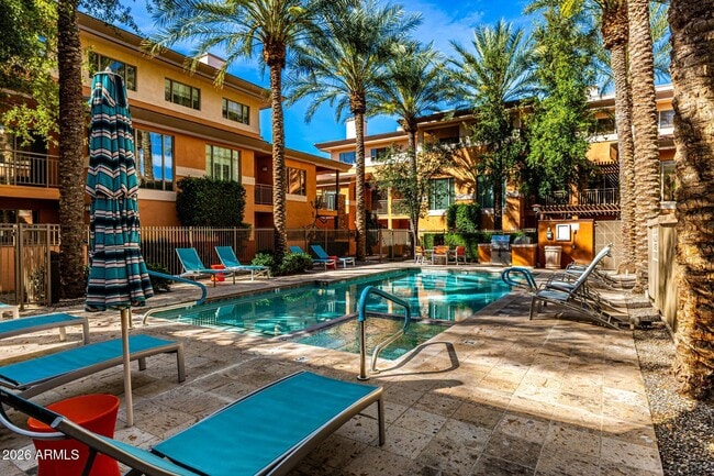 Building Photo - 6940 E Cochise Rd