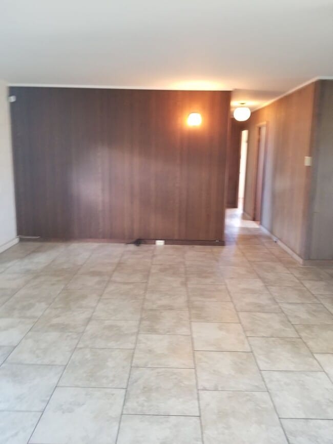 Building Photo - 54 Kumano Dr