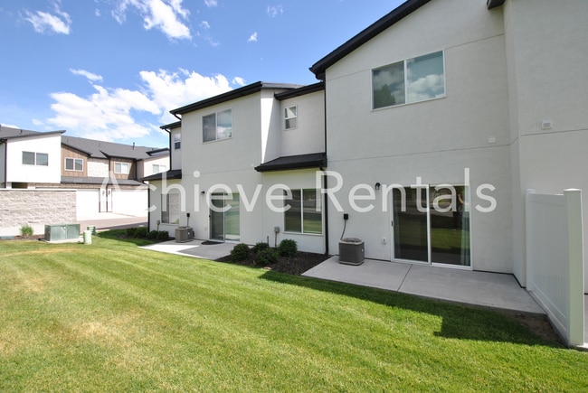 Building Photo - 2022 Providence Gateway Townhome | Parks, Schools & No Backyard Neighbors