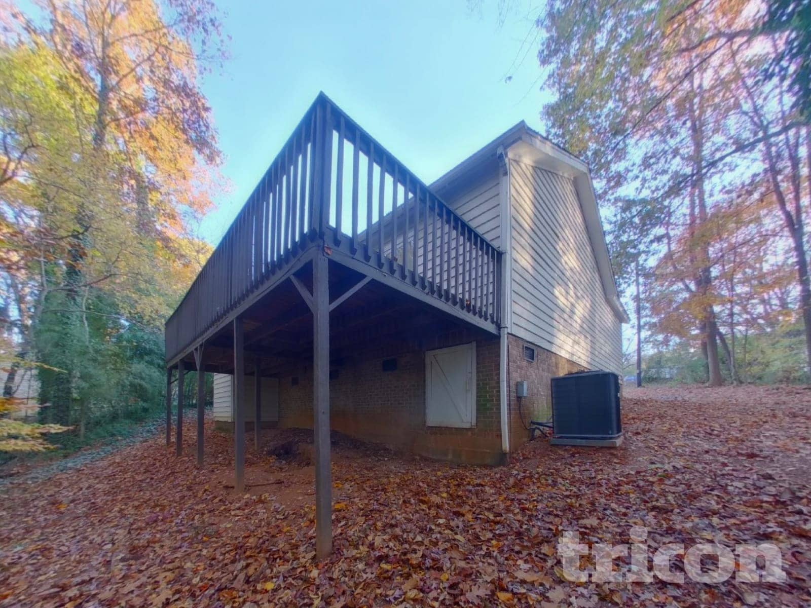 Building Photo - 6273 Branch Hill Cir