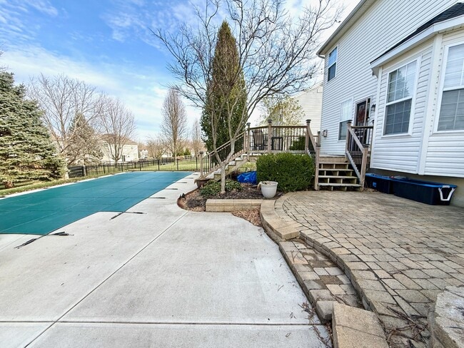 Building Photo - 5208 Aspenwood Dr