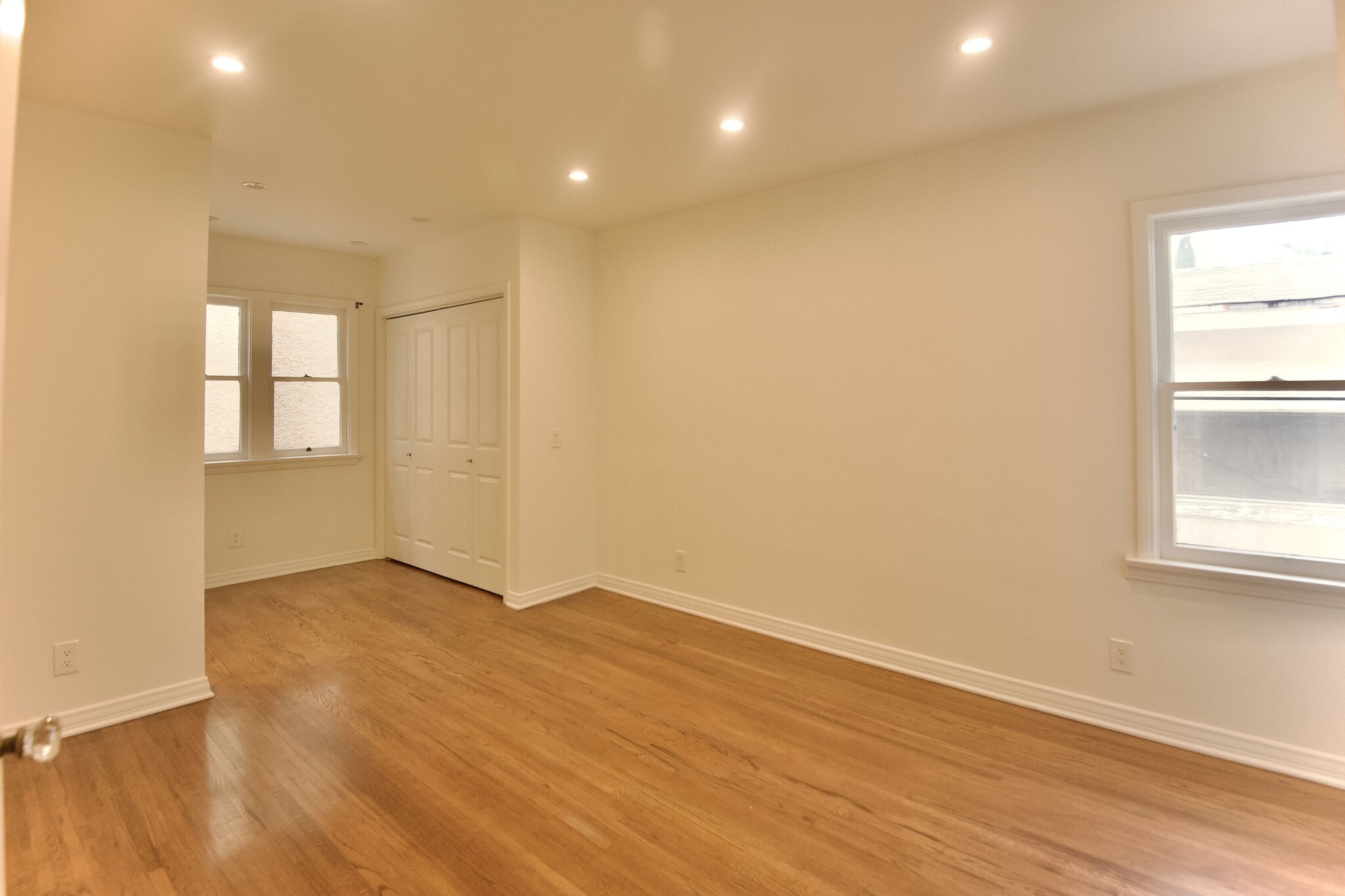 Primary Bedroom with Ensuite, reverse view - 4755 Wiota St