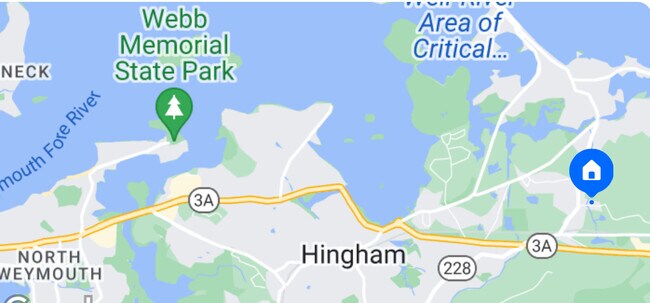 Steps from the golf course - 252 Cedar St