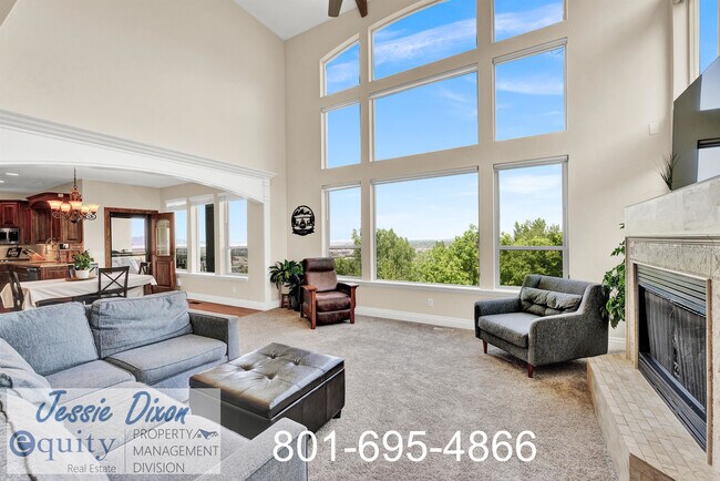 Building Photo - 567 E Greystone Dr