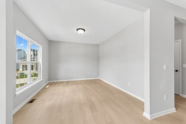 Building Photo - 3381 Buckeye Trl