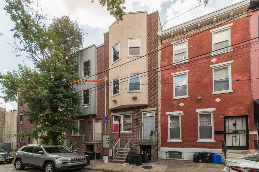 Building Photo - 1928 N Gratz St