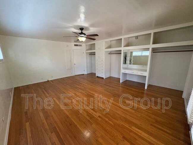 Building Photo - 1505 W Laurel Ave