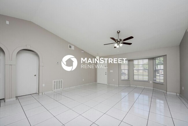 Building Photo - 3 Bedroom Pet-Friendly Home in Kissimmee, ...