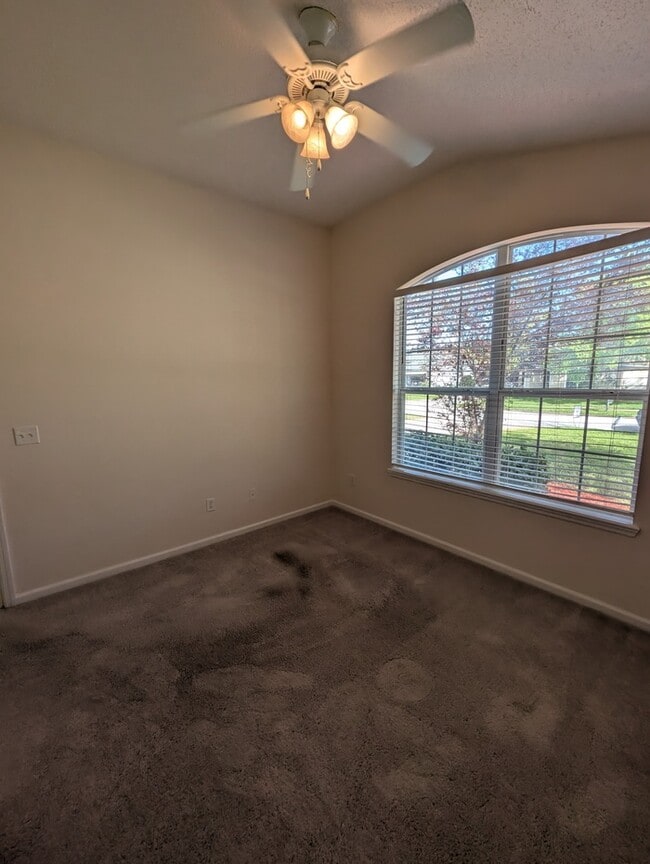 Building Photo - 839 Oak Arbor Cir