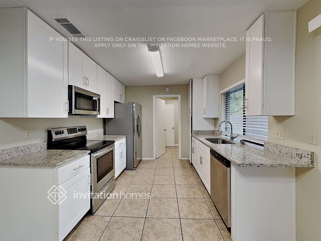 Building Photo - 109 Morning Glory Dr