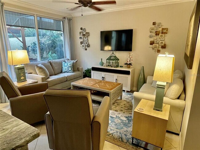 Building Photo - 5635 Whitehead St