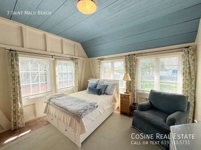 Building Photo - 3 St Malo Beach