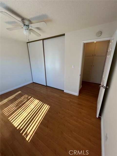 Building Photo - 366 N Vecino Dr