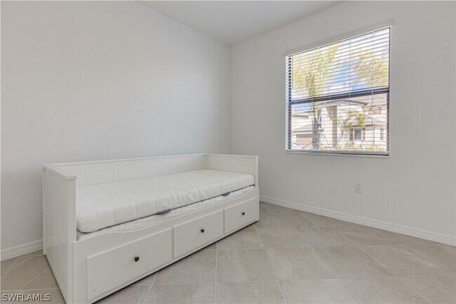 Building Photo - 14845 Palamos Cir