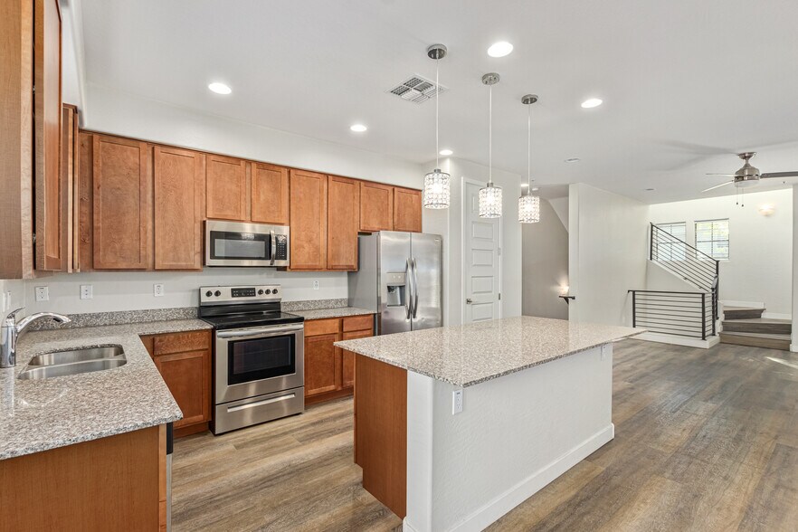 Building Photo - 4236 N 27th St