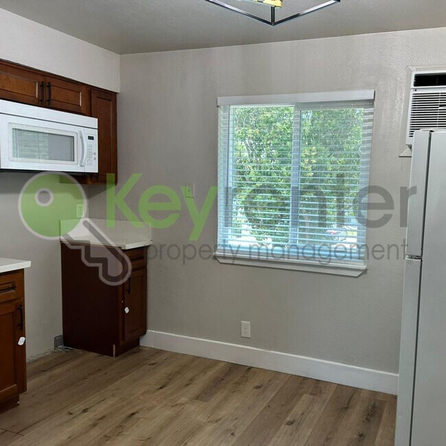 Building Photo - 5731 Falconer Way