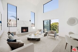 Building Photo - 2225 4th St